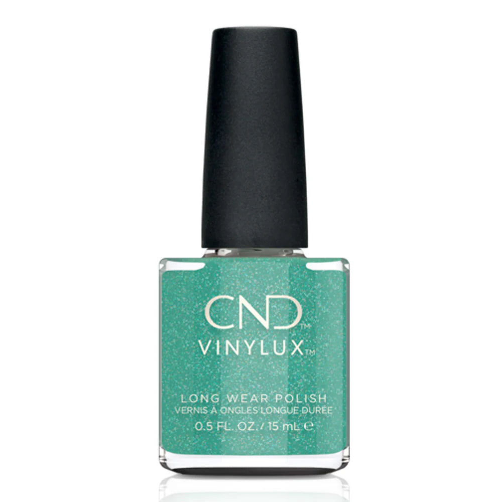 CND VINYLUX CLASH OUT